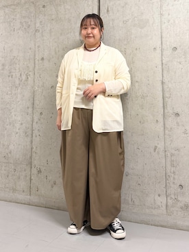 「アイテム（セットアップ、ブラウン系）」を使った、sakaiさん（レディース・158cm）の秋コーディネート