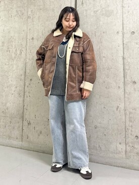 「KBF（ケイビーエフ）のオーバーサイズボアジャケット（その他アウター）」を使った、sakaiさん（レディース・158cm）の秋コーディネート