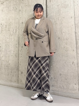 「イチ推しジャケットスタイル」｜「アイテム（スニーカー）」を使った、sakaiさん（レディース・158cm）の秋コーディネート