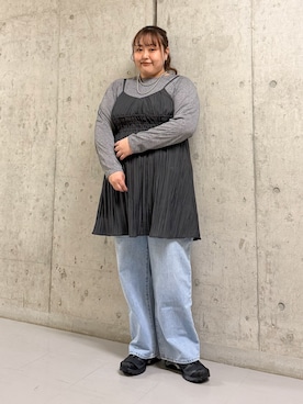 「KBF（ケイビーエフ）のルーズシアートップス+ストラップ（Tシャツ/カットソー、グレー系）」を使った、sakaiさん（レディース・158cm）の春コーディネート
