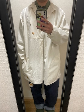 「古着のアイテム（デニムパンツ、ブルー系）」を使った、takuさん（メンズ・174cm）の春コーディネート