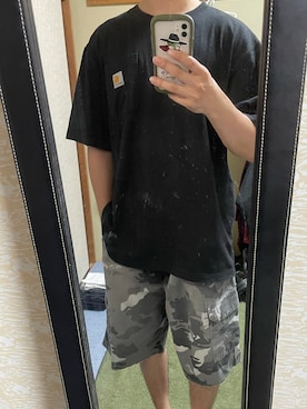 「Carhartt（カーハート）のアイテム（Tシャツ/カットソー、ブラック系）」を使った、takuさん（メンズ・174cm）の秋コーディネート