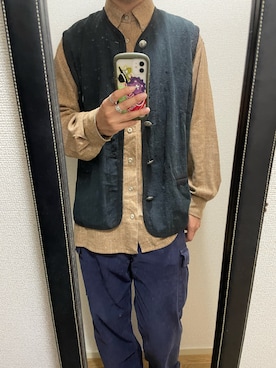 「古着のアイテム（パンツ、ブルー系）」を使った、takuさん（メンズ・174cm）の秋コーディネート