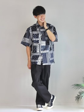 「MinoriTY（マイノリティ）の2タックテーパードワイドパンツ【MinoriTY × WEARISTA Mr.SZK（ミスタースズキ）コラボ】（スラックス）」を使った、KOHさん（メンズ・175cm）の夏コーディネート