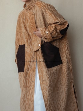 「アイテム（マウンテンパーカー、ゴールド系）」を使った、志野志野さん（レディース・162cm）の冬コーディネート