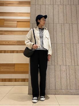 「サテンパンツ」｜「アイテム（帽子）」を使った、fukuさん（レディース・166cm）の秋コーディネート