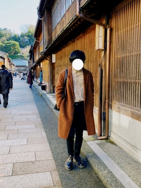 「SENSE OF PLACE by URBAN RESEARCH（センスオブプレイスバイアーバンリサーチ）のアイテム（チェスターコート）」を使った、yaaamiyyyさん（メンズ・172cm）の秋コーディネート