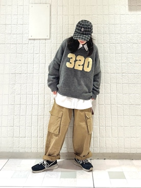 「アイテム（カーゴパンツ）」を使った、yukinaさん（レディース・157cm）の秋コーディネート