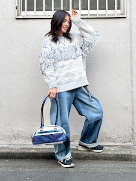 「アイテム（ハンドバッグ、ブルー系）」を使った、yukinaさん（レディース・157cm）の秋コーディネート