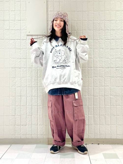 Dino Plushies Club刺しゅうプルオーバー（Tシャツ/カットソー