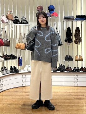 「アイテム（チョーカー）」を使った、manaty.さん（レディース・159cm）の秋コーディネート