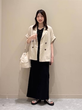 「LOWRYS FARM（ローリーズファーム）のホルターネックレイヤードワンピース　1049024（ワンピース、ブラック系）」を使った、manaty.さん（レディース・159cm）の秋コーディネート
