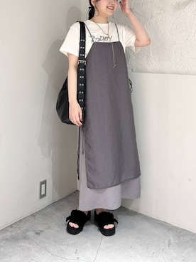 「インナーカラー」｜「アイテム（グレー系）」を使った、manaty.さん（レディース・159cm）の夏コーディネート