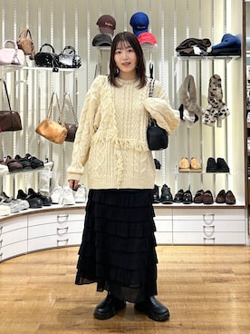 「アイテム（チョーカー）」を使った、manaty.さん（レディース・159cm）の秋コーディネート