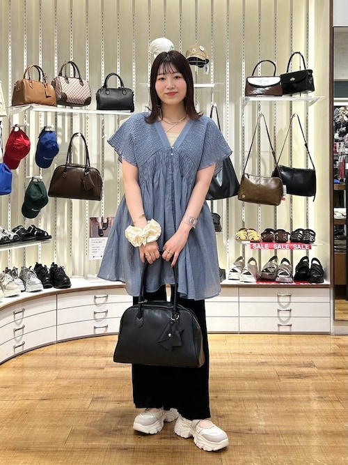 ローリーズファームLOWRYS FARMシャーリングチュニックフレンチスリーブ LOWRYS FARM｜シャーリングチュニックフレンチスリーブ