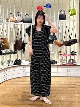 「アイテム（チョーカー、ゴールド系）」を使った、manaty.さん（レディース・159cm）の秋コーディネート
