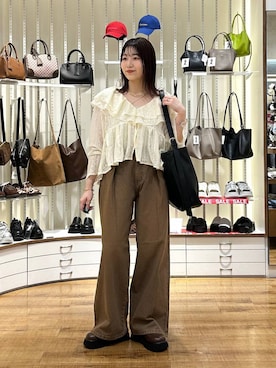 「アイテム（チョーカー）」を使った、manaty.さん（レディース・159cm・20代）の秋コーディネート