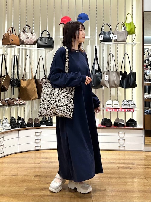 新品　ローリーズファーム　MLB モンスターワンピース　ヤンキース LOWRYS FARM ワンピース MLBモンスターワンピース 579431