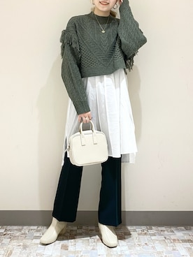「ダークグリーン」｜「アイテム（ニット/セーター）」を使った、manaty.さん（レディース・159cm）の秋コーディネート