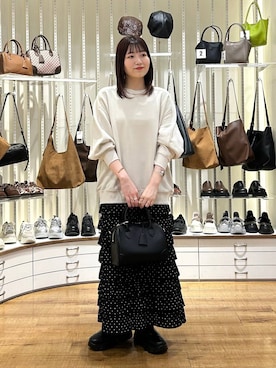 「LOWRYS FARM（ローリーズファーム）のソフトウラケプルオーバー  579079（スウェット）」を使った、manaty.さん（レディース・159cm）の秋コーディネート