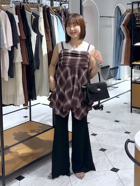 「アイテム（ボストンバッグ）」を使った、これとすさん（レディース・150cm）の夏コーディネート