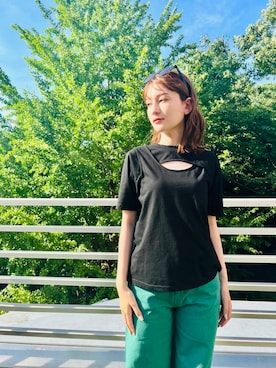 「アイテム（デニムパンツ、グリーン系）」を使った、acro  store  Co.Ltdさん（レディース・163cm）の夏コーディネート