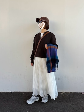 「アイテム（PC・スマホグッズ/家電）」を使った、NAOさん（レディース・158cm）の秋コーディネート