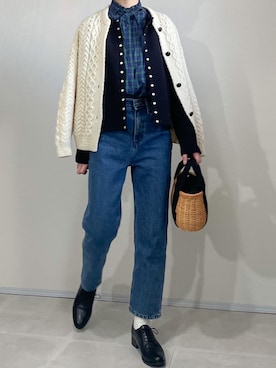 「アイテム（かごバッグ）」を使った、あさこさん（レディース・164cm）の冬コーディネート