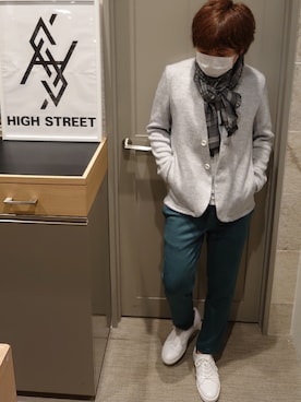 「アイテム（ノーカラージャケット、グレー系）」を使った、mattsunさん（メンズ・171cm）の秋コーディネート