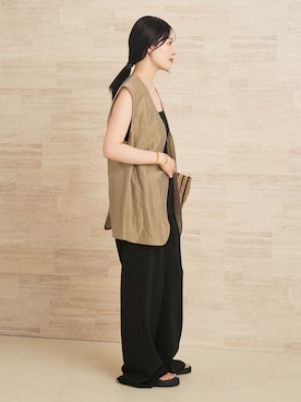 「plage（プラージュ）のSheer ジレ（ベスト、ベージュ系）」を使った、risaさん（レディース・156cm）の春コーディネート