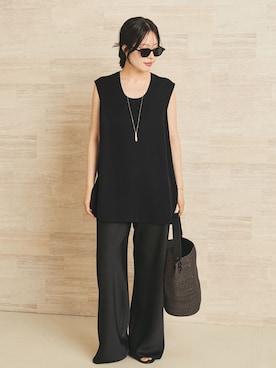 「plage（プラージュ）のSatin Bias Relax パンツ（その他パンツ、ブラック系）」を使った、risaさん（レディース・156cm）の春コーディネート