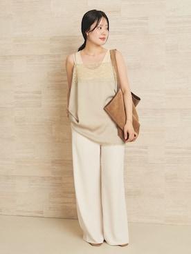 「plage（プラージュ）のSemi flare パンツ（スラックス、ホワイト系）」を使った、risaさん（レディース・156cm）の春コーディネート