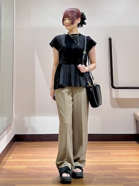 「ITEMS URBANRESEARCH（アイテムズ アーバンリサーチ）のレーストリムプルオーバー（Tシャツ/カットソー、ブラック系）」を使った、とももももさん（レディース・157cm）の夏コーディネート