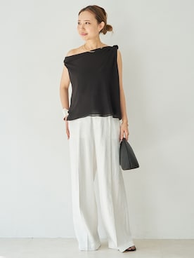 「Deuxieme Classe（ドゥーズィエムクラス）の*Summer ワイドパンツ（スラックス、ホワイト系）」を使った、MIOさん（レディース・149cm）の春コーディネート