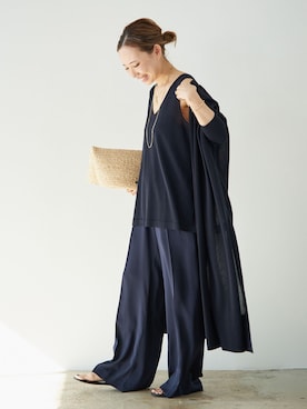 「NICOLAS LAINAS（ニコラスライナス）の【NICOLAS LAINAS/ニコラスライナス】GOLD ROPE SANDAL（サンダル、ブラック系）」を使った、MIOさん（レディース・149cm）の春コーディネート