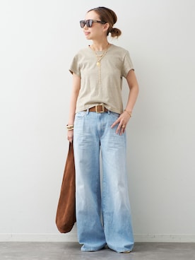 「mother（マザー）の【MOTHER/マザー】The Ditcher Roller Zip Skimp（デニムパンツ、ブルー系）」を使った、MIOさん（レディース・149cm）の春コーディネート