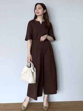「COUP DE CHANCE（クードシャンス）の【手洗い可／日本製／セットアップ可】キーネックブラウス（シャツ/ブラウス、ブラウン系）」を使った、saesae515さん（レディース）の春コーディネート