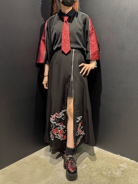 「REZEN（リゼン）の金魚刺繍ジップスカート（スカート、レッド系）」を使った、闇ちゃんさん（レディース・157cm）の夏コーディネート
