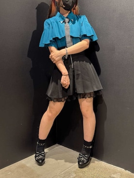 「NIBBLE POISON（ニブルポイズン）のタイ付ラッフルフリル半袖ＢＬ（シャツ/ブラウス、ブルー系）」を使った、闇ちゃんさん（レディース・157cm）の夏コーディネート