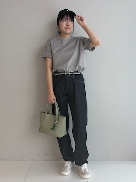 「TAKEO KIKUCHI（タケオキクチ）のアイテム（パンツ）」を使った、3o0eさん（レディース・169cm）の冬コーディネート