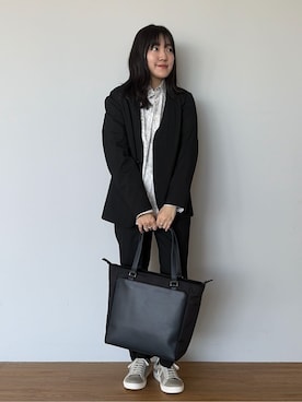 「TAKEO KIKUCHI（タケオキクチ）の【BOWLER HAT LABEL】ビリケンプリント 長袖シャツ（シャツ/ブラウス、ホワイト系）」を使った、3o0eさん（レディース）の春コーディネート