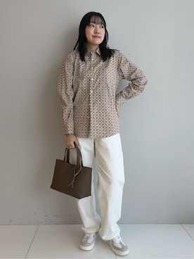 「TAKEO KIKUCHI（タケオキクチ）のアイテム（パンツ）」を使った、3o0eさん（レディース・169cm）の冬コーディネート