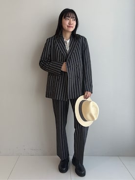 「TAKEO KIKUCHI（タケオキクチ）のアイテム（パンツ）」を使った、3o0eさん（レディース・169cm）の冬コーディネート