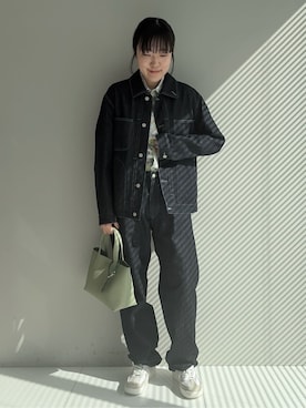 「TAKEO KIKUCHI（タケオキクチ）のアイテム（パンツ）」を使った、3o0eさん（レディース・169cm）の冬コーディネート