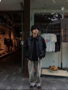 「Toironier（トワロニエ）のアイテム」を使った、宮木 佑さん（メンズ・170cm）の春コーディネート