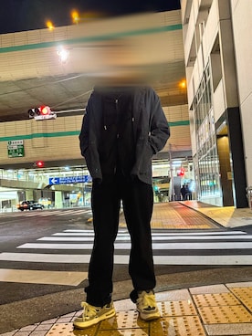 「アイテム（スニーカー）」を使った、kaisei110926さん（メンズ・182cm）の秋コーディネート