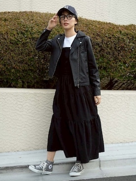 「アイテム（ライダースジャケット）」を使った、TRIANGLE PALETTEさん（レディース・165cm）の秋コーディネート