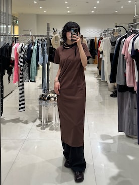 「soduk（スドーク）の【soduk】26AW新作 twisted ribbon tie dress / ツイストリボンタイドレス（ワンピース、ブルー系）」を使った、HIGASH STAFFさん（レディース・163cm）の夏コーディネート