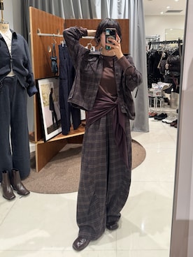 「leinwande（ラインヴァンド）のアイテム」を使った、HIGASH STAFFさん（レディース・163cm）の秋コーディネート