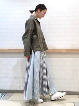 「AMERICAN HOLIC」｜「アイテム（ブルゾン）」を使った、eveさん（レディース・165cm）の冬コーディネート